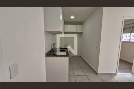 Sala/cozinha de apartamento para alugar com 2 quartos, 34m² em Jardim Taquaral, São Paulo