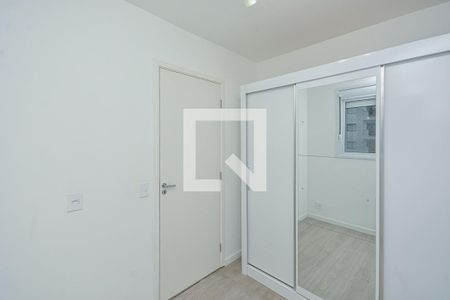 Quarto 2 de apartamento para alugar com 2 quartos, 34m² em Jardim Taquaral, São Paulo