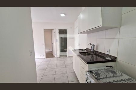 Sala/cozinha de apartamento para alugar com 2 quartos, 34m² em Jardim Taquaral, São Paulo