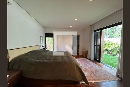 Casa à venda com 4 quartos, 381m² em Jardim dos Estados, São Paulo