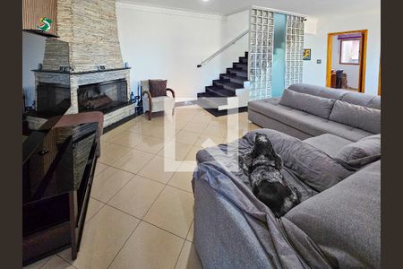 Sala de casa à venda com 3 quartos, 201m² em Parque das Nações, Santo André