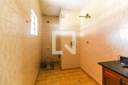 Banheiro da Suíte de casa para alugar com 3 quartos, 200m² em Jardim Sao Pedro, São Paulo