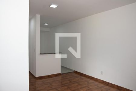Apartamento para alugar com 2 quartos, 52m² em Jardim de Lourdes, Embu das Artes