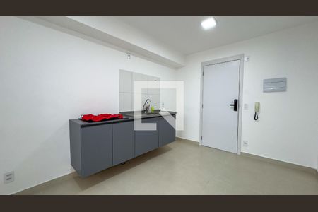 sala e cozinha de apartamento para alugar com 2 quartos, 37m² em Vila Cruzeiro, São Paulo