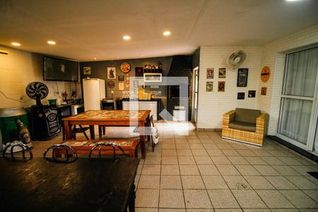 Área comum - Churrasqueira de casa para alugar com 3 quartos, 180m² em Guilhermina, Praia Grande