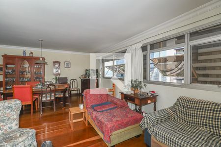 Sala de apartamento à venda com 3 quartos, 138m² em Petrópolis, Porto Alegre