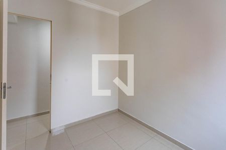 Quarto 1  de apartamento para alugar com 2 quartos, 44m² em Canhema, Diadema