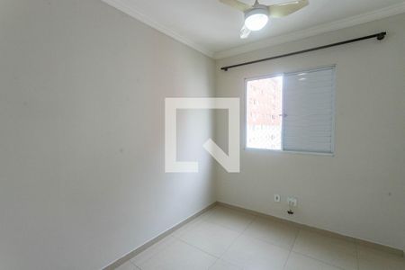 Quarto 1  de apartamento para alugar com 2 quartos, 44m² em Canhema, Diadema