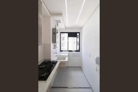 Cozinha e Área de Serviço de apartamento para alugar com 2 quartos, 42m² em Vila Campanela, São Paulo