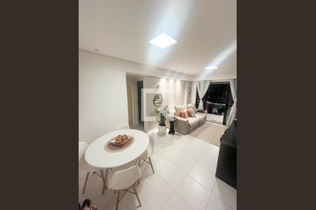 Apartamento para alugar com 2 quartos, 58m² em Piatã, Salvador