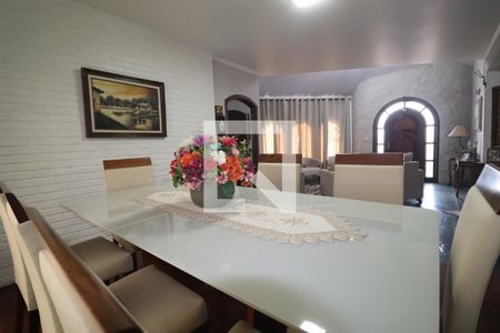 Sala de jantar de casa à venda com 3 quartos, 380m² em Vila Aquilino, Santo André