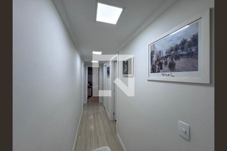 Corredor de apartamento à venda com 3 quartos, 270m² em Recreio dos Bandeirantes, Rio de Janeiro