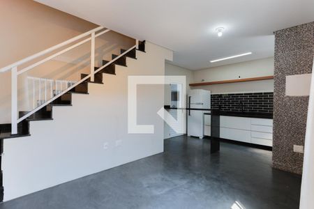 Sala de casa de condomínio à venda com 2 quartos, 89m² em Parada Inglesa, São Paulo