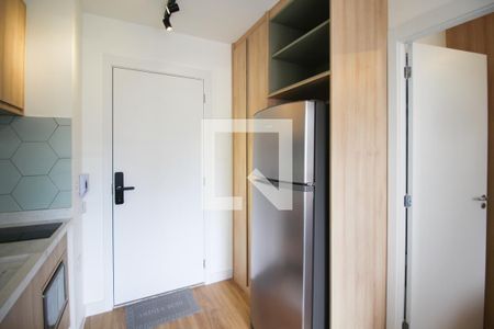Cozinha de apartamento para alugar com 1 quarto, 25m² em Vila Nova Conceição, São Paulo