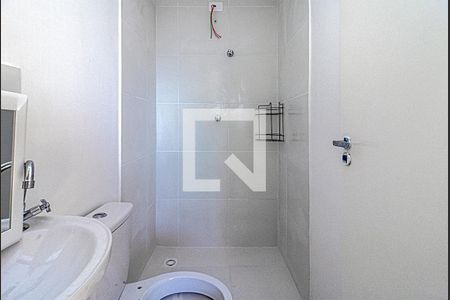 banheiro social_2 de apartamento para alugar com 1 quarto, 20m² em Vila Dom Pedro I, São Paulo
