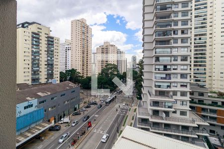 Studio de kitnet/studio para alugar com 1 quarto, 31m² em Cidade Monções, São Paulo