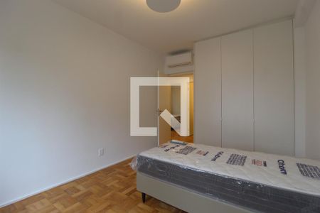 Quarto 1 de apartamento para alugar com 3 quartos, 122m² em Itaim Bibi, São Paulo