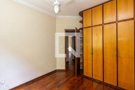 Quarto 2 de apartamento para alugar com 3 quartos, 120m² em Ouro Preto, Belo Horizonte
