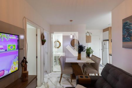 Sala e Cozinha de apartamento à venda com 2 quartos, 37m² em Vila Ré, São Paulo