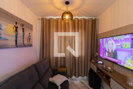 Sala e Cozinha de apartamento à venda com 2 quartos, 37m² em Vila Ré, São Paulo