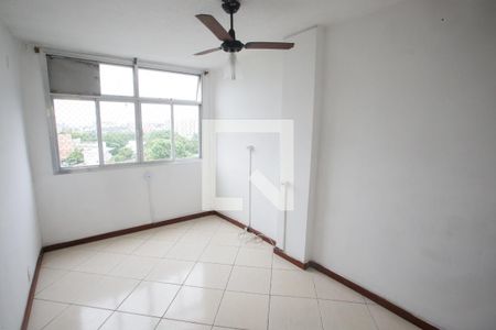 Quarto 2 de apartamento para alugar com 2 quartos, 65m² em Taquara, Rio de Janeiro
