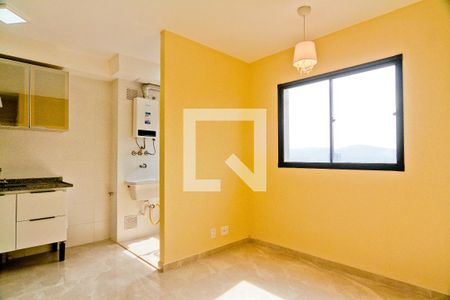 Sala de apartamento para alugar com 2 quartos, 40m² em Vila Albertina, São Paulo