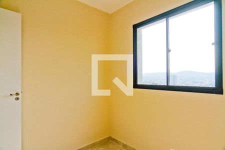 Quarto 2 de apartamento para alugar com 2 quartos, 40m² em Vila Albertina, São Paulo