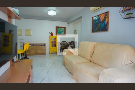 Sala  de apartamento à venda com 3 quartos, 106m² em Santana, Porto Alegre