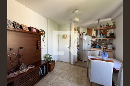 Sala de apartamento à venda com 2 quartos, 43m² em Freguesia (jacarepaguá), Rio de Janeiro