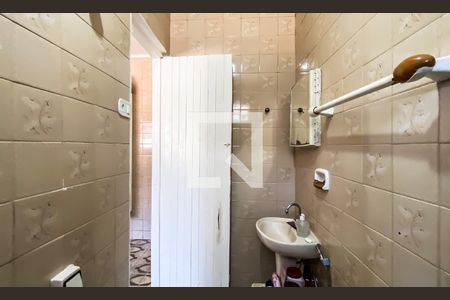 Banheiro  de casa à venda com 1 quarto, 250m² em Jardim Santa Maria, São Paulo