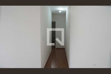 Corredor de apartamento à venda com 2 quartos, 56m² em Jardim Flor da Montanha, Guarulhos