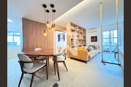 Sala/Cozinha de apartamento para alugar com 2 quartos, 60m² em Chácara Itaim, São Paulo