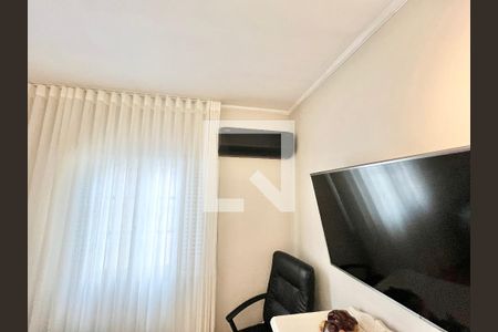 Quarto 1 de casa à venda com 3 quartos, 250m² em Vila Vitorio Mazzei, São Paulo