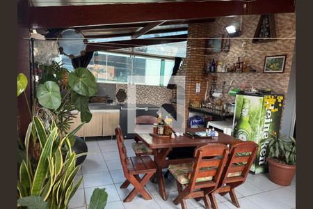 Foto 02 de apartamento à venda com 4 quartos, 130m² em Arpoador, Contagem