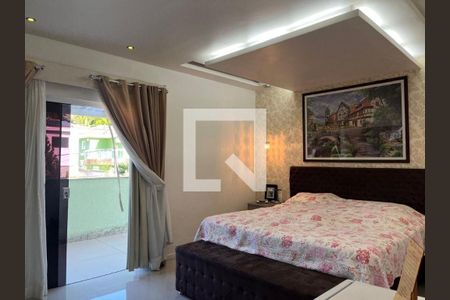 Casa à venda com 4 quartos, 165m² em Maria Paula, Niterói