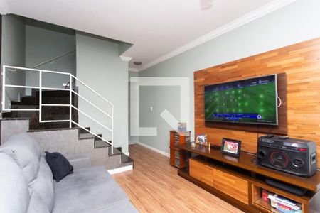 Sala de casa à venda com 2 quartos, 100m² em Vila Carmosina, São Paulo