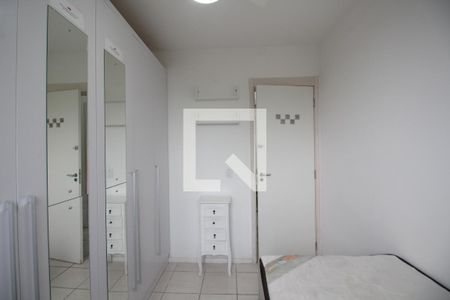 Quarto 1 de apartamento para alugar com 3 quartos, 63m² em Jacarepaguá, Rio de Janeiro