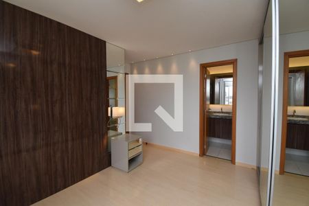 Suíte de apartamento para alugar com 2 quartos, 63m² em Cristo Rei, Curitiba