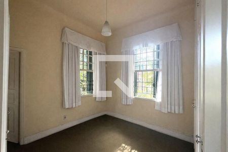 Casa para alugar com 6 quartos, 360m² em Indianópolis, São Paulo