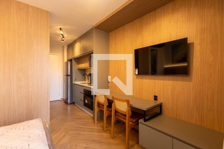 Quarto  de kitnet/studio à venda com 1 quarto, 25m² em Jardim das Acacias, São Paulo