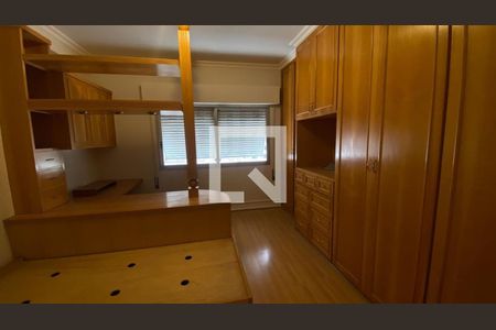 Apartamento para alugar com 3 quartos, 218m² em Higienópolis, São Paulo