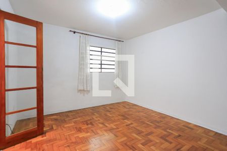 Casa à venda com 3 quartos, 122m² em Vila Butantã, São Paulo