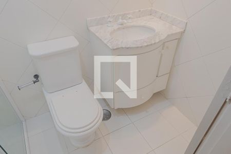 Banheiro da Suíte 1 de apartamento para alugar com 2 quartos, 87m² em Vila Madalena, São Paulo