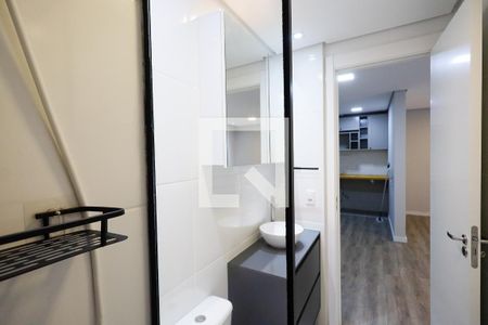 Banheiro  de apartamento para alugar com 1 quarto, 34m² em Vila Guilherme, São Paulo