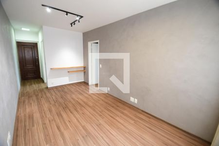 Sala de apartamento para alugar com 1 quarto, 50m² em Cambuí, Campinas