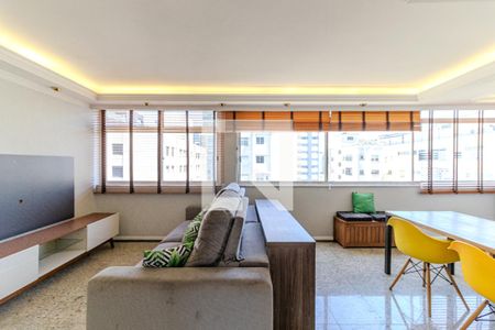 Sala de apartamento à venda com 3 quartos, 117m² em Higienópolis, São Paulo