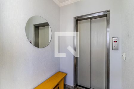 Hall do Elevador de apartamento à venda com 3 quartos, 117m² em Higienópolis, São Paulo