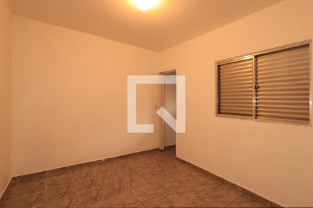 Quarto 2 de casa para alugar com 2 quartos, 70m² em Vila Guiomar, Santo André