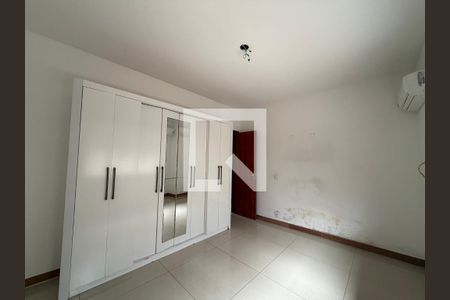 Quarto  de casa para alugar com 1 quarto, 75m² em Jacarepaguá, Rio de Janeiro