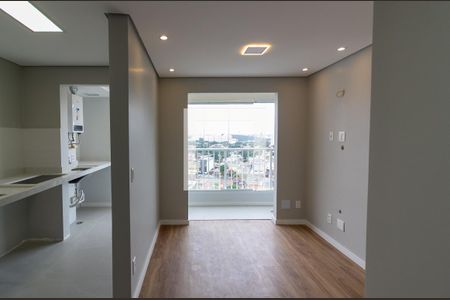 Sala de apartamento para alugar com 2 quartos, 42m² em Vila Isa, São Paulo